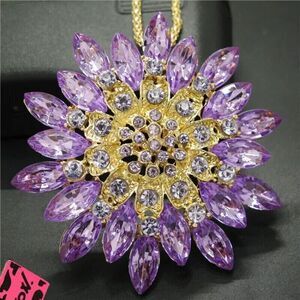 New Purple Sunflower Crysral Necklace.